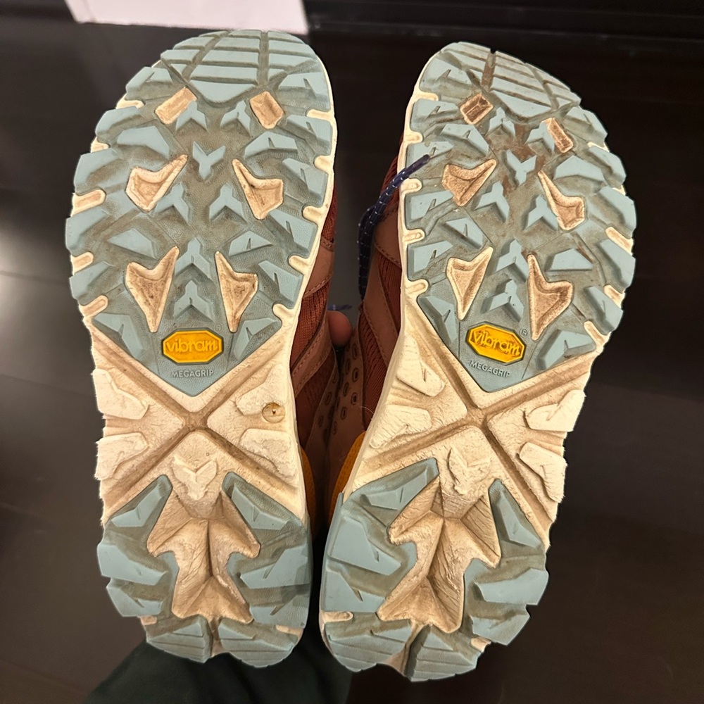 Hoka Women’s 10 Trail Shoes - Picture 6 of 6